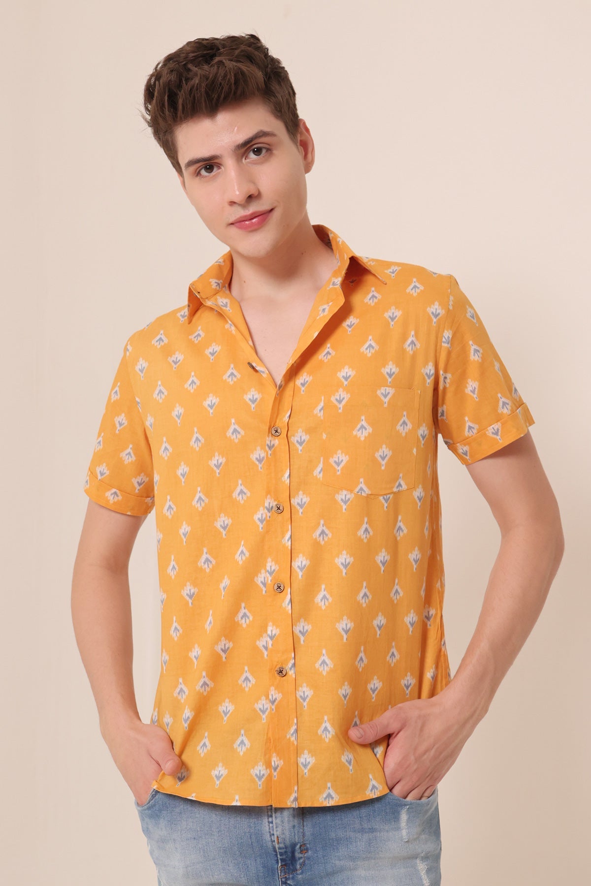 Yellow Arrows  print cotton shirt half sleeves