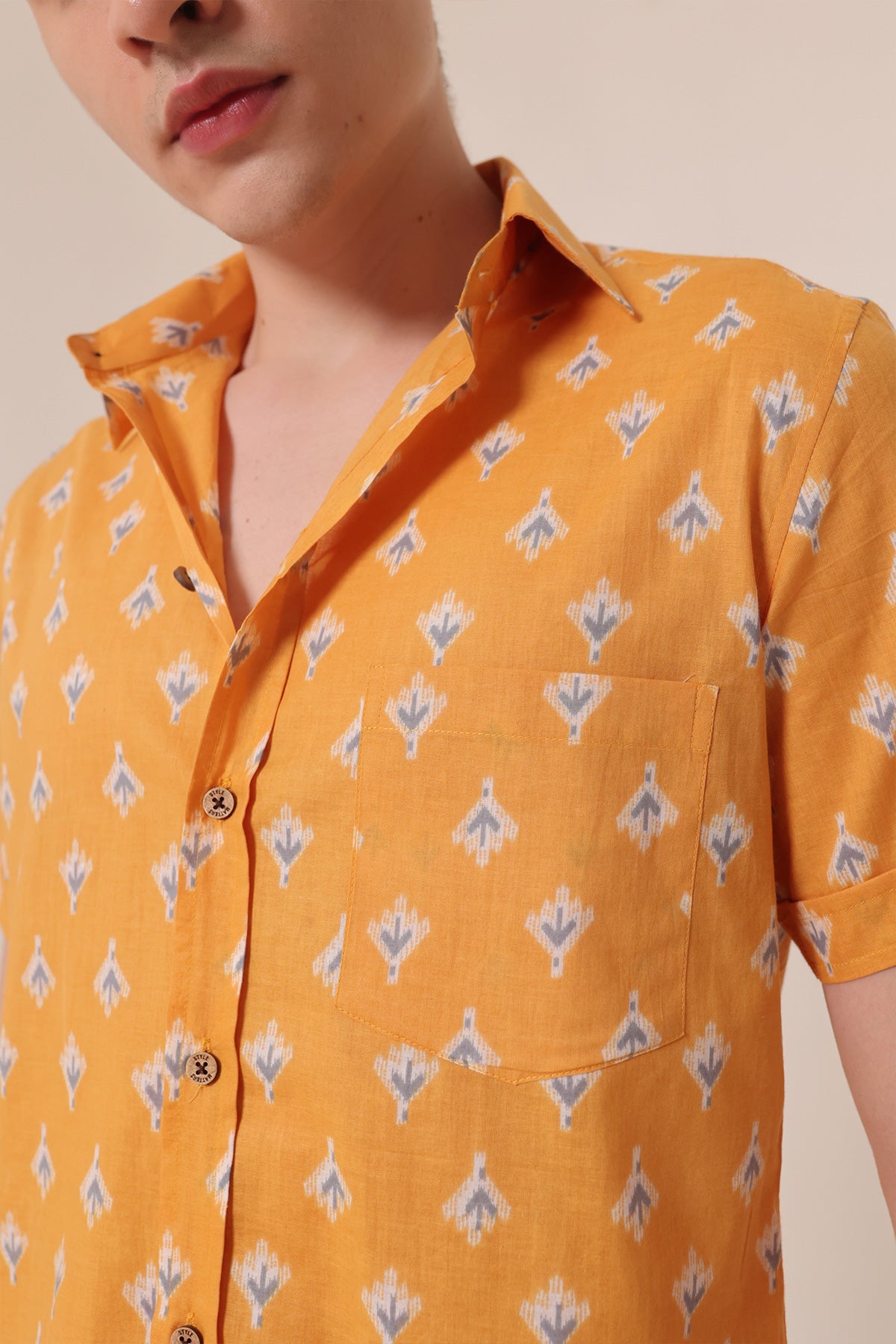 Yellow Arrows  print cotton shirt half sleeves